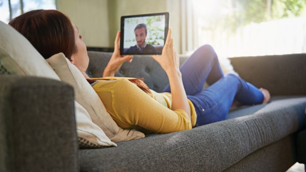 How to Keep a Long Distance Relationship Alive